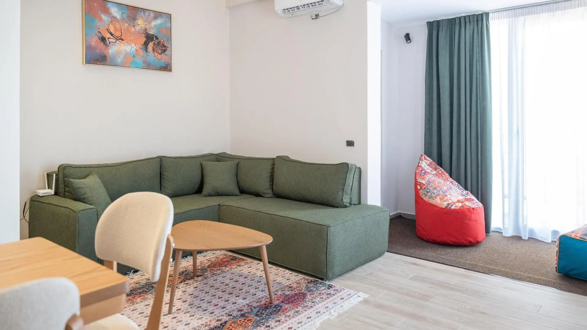 Vala Apart-Hotel Vlorë 公寓式酒店